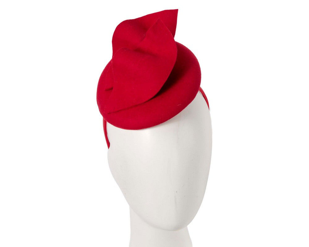 Red felt fascinator by Max Alexander-0